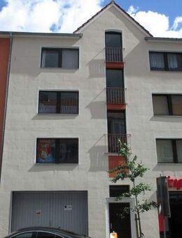 Neuausbau/Erstbezug: Zentrale und ruhige Wohnung - Hildesheim