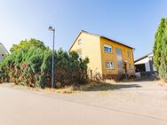 Einfamilienhaus, aufteilbar in zwei Wohneinheiten in ruhiger Lage in der Eifel - Strotzbüsch