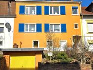 Einziehen und Wohlfühlen: geschmackvolles Ein- bis Zweifamilienhaus in Püttlingen - Püttlingen