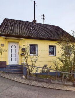 Freistehendes Einfamilienhaus mit viel Charakter - Ruhige Lage & wohnliches Ambiente - Eppelborn