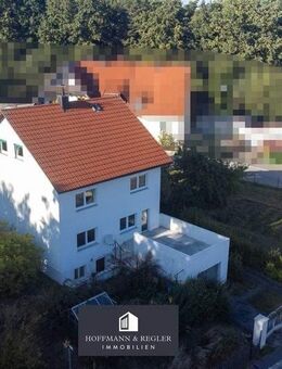 Haus mit 148 m² Wohnfläche, teils renoviert, viel Gestaltungsspielraum und großem Garten - Poppenricht