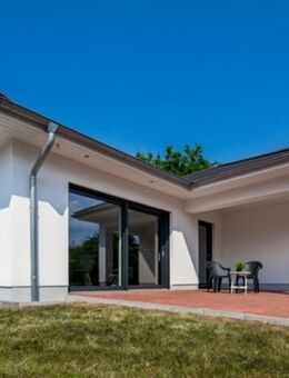 Tag der offen Tür! Musterbungalow Heinz von Heiden in Elmshorn - 28.09.2025 von 11:00 -16:00 Uhr ! Elisabeth - Selbert - Str. 8, 25335 Elmshorn - Elmshorn