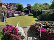 Toplage in Greven: Stilvolles Zweifamilienhaus mit 3 Wohnungen - Greven (Nordrhein-Westfalen)