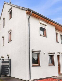 Perfekt für Familien: Modernisiertes Reihenendhaus mit Stellplatz in Aumund-Hammersbeck - Bremen