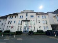 Siegburg: zentral und ruhig gelegene 3 Zimmer-Wohnung, Terrasse, ca. 76 m², Stellplatz - Siegburg