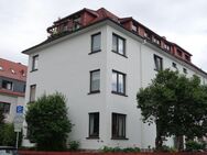 Schicke Südstadtwohnung mit Balkon und Gartenanteil - Göttingen