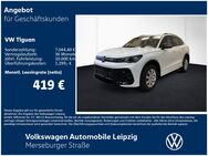 VW Tiguan, 1.5 l R-Line eHybrid, Jahr 2022 - Leipzig