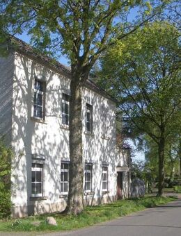 GOCH-Pfalzdorf - Mehrfamilienhaus mit drei Wohneinheiten - Goch