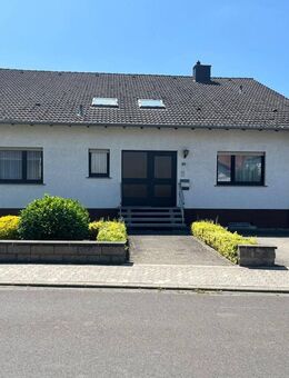 Geschmackvolles Einfamilienhaus mit barrierefreier ELW und tollem Gartengrundstück - Bad Sobernheim
