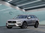 Volvo V90 Cross Country, 2.1 B5 (B) AWD Ultimate 830 - °, Jahr 2022 - München