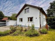 Familienfreundliches Einfamilienhaus mit Einliegerwohnung und 1060m² Grundstück - Stockach