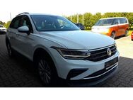 VW Tiguan LIFE 1.5 TSI 150 DSG LED Ready2D SHZ A... - Hüttenberg