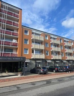 Sofort frei! Weitblick-Wohnung in Westerland mit Balkon und Pkw-Stellplatz in Strandnähe - Sylt