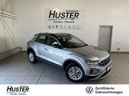 VW T-Roc, 1.5 TSI Life OPF, Jahr 2022 - Zwickau