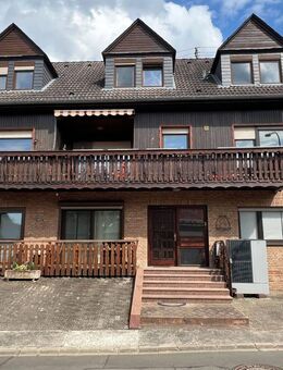 Top-Gelegenheit! Schöne 5 Zimmer Maisonette-Wohnung im Dreifamilienhaus in Merxheim zu vermieten! - Merxheim