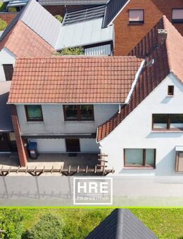 Achim-Uphusen | Familienidyll mit Geschichte! Großes Einfamilienhaus mit Wintergarten viel Potenzial - Achim