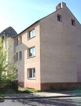 Erstbezug nach Sanierung: neuwertige Wohnung in zentraler, ruhiger Lage von Krefeld - Krefeld