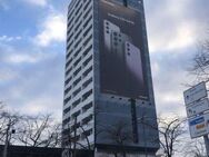 Eigentumswohnung mit Parkhaus-Stellplatz auf einer der bakanntesten Straßen er Welt - Hamburg