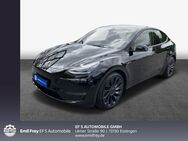 Tesla Model Y, Performance Dual Motor AWD, Jahr 2022 - Esslingen (Neckar)