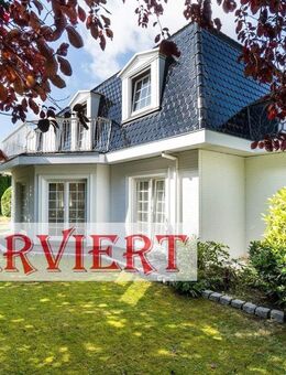 Stilvolles Domizil mit französischem Flair - 400m²-Villa mit Galerie & Wellness - Minden (Nordrhein-Westfalen)