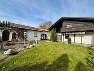 Außergewöhnliches, großes Wohnhaus mit Schwimmbad-Anbau in toller Randlage ! - Stephansposching