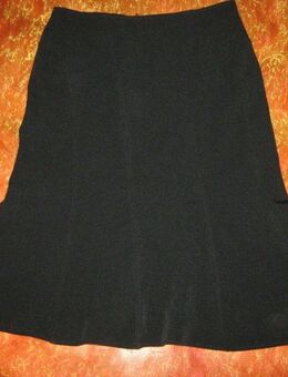 NEUw * Business * Freizeit * Sekretärinnen * Glocken * A- Linie * Midi * Rock "STYLE" Gr. 36- 38/ S * schwarz * Gothic * - Riedlingen