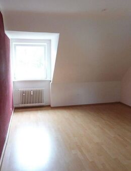 3-Zimmer-DG-Wohnung in einem 6-Fam.Haus in Werl zu vermieten! - Werl