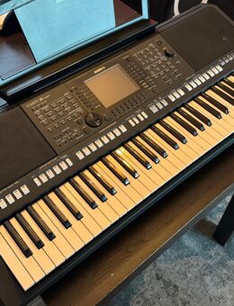Yamaha PSR S750 Keyboard - Treuchtlingen Zentrum