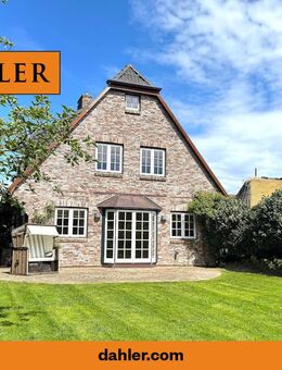 Gepflegtes Endhausteil mit sonnigem Garten in zentraler Lage - Sylt