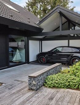 Luxuriöses modernes Fachwerkhaus auf Grundstück mit Parkcharakter - Detmold