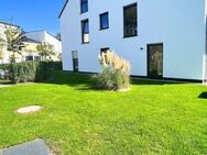 Moderne 3-Zimmer-Wohnung mit erstklassiger Ausstattung und großem Garten // 105 m² Nutzfläche - Grasbrunn