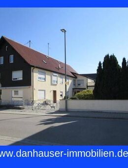 Großzügiges Zweifamilienhaus ( ausbaufähig ) mit Haus-im Haus-Konzept plus Gewerbeflächen in Top-Lage. - Münchsmünster