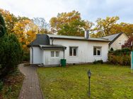 Hübsches kleines Haus am Waldrand in Mahlsdorf Süd - Berlin