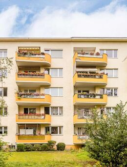 Helle 3-Zimmer-Wohnung mit Balkon im lebendigem Kreuzberg - Berlin