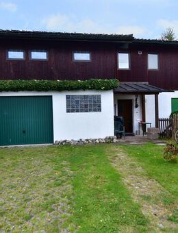 Gemütliches Einfamilienhäuschen mit Einliegerwohnung, die Sonnenterrasse des Schwarzwaldes - Herrischried