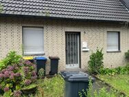 Nur 120.000,--Euro...! Sanierungsbedürftiges Reihenmittelhaus in Marl. - Marl (Nordrhein-Westfalen)