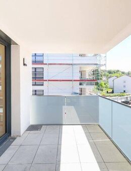 Elegantes Wohnerlebnis im "Eutighofer Tor": Helle 3-Zi.-Wohnung mit Balkon und viel Platz zum Entfalten - Schwäbisch Gmünd