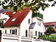 4 Zimmer-Terrassen-Wohnung mit Balkon, EBK und Garage in ruhiger Lage Erlangen / Büchenbach-West - Erlangen