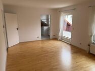 Top... 2 Zimmer-Wohnung in absolut ruhiger Lage mit Garage am Hamberg in Rosdorf! - Rosdorf (Niedersachsen)