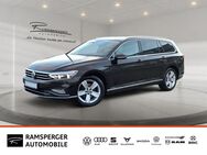 VW Passat Variant, 2.0 TDI Elegance, Jahr 2020 - Nürtingen