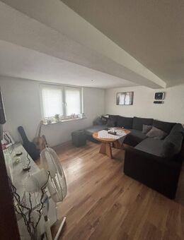 Doppelhaushälfte mit großem Grundstück in Jossgrund - Jossgrund