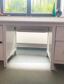 HEMNES Schreibtisch, weiß, 155x65 cm, 20.07 weg! - Rostock Brinckmansdorf