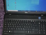 Fujitsu Lifebook A512, Pentium 2020M, 8GB RAM, 120GB SSD - Emmerich (Rhein)