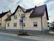 Zentral wohnen – Doppelhaushälfte mit Garten in Hirschaid - Hirschaid