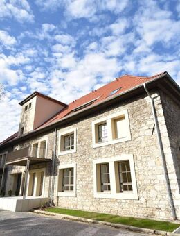 Traumhafte Dachgeschosswohnung in historischem Ambiente mit 4 Zimmern - Hildesheim