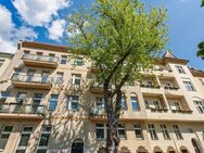 Provisionsfrei - Großes Entwicklungspotenzial - MFH mit ca. 170 qm Ausbaureserve im DG - Berlin