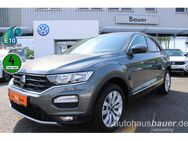 VW T-Roc, 1.5 l TSI Sport, Jahr 2021 - Wesseling