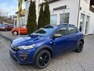 Dacia Sandero, Stepway TCe 90 Extreme, Jahr 2022 - Hohen Neuendorf