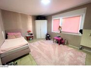 Gut geschnittene 3-Zimmer Wohnung mit Balkon und 1 PKW Stellplatz - Leverkusen