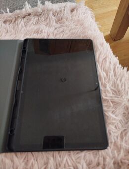 Biete ein Samsung Tablet samt hülle an - Hagen (Stadt der FernUniversität)